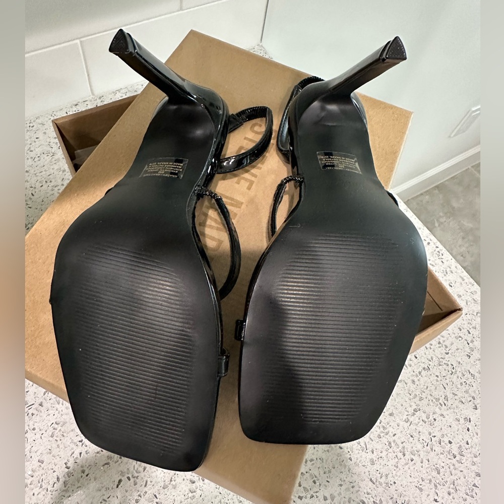 Steve Madden “Gracey” Black Patent Heels - Picture 3 of 7